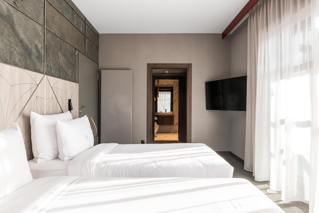 Nosalowy Park Hotel & Spa ザコパネ エクステリア 写真 A room at the hotel
