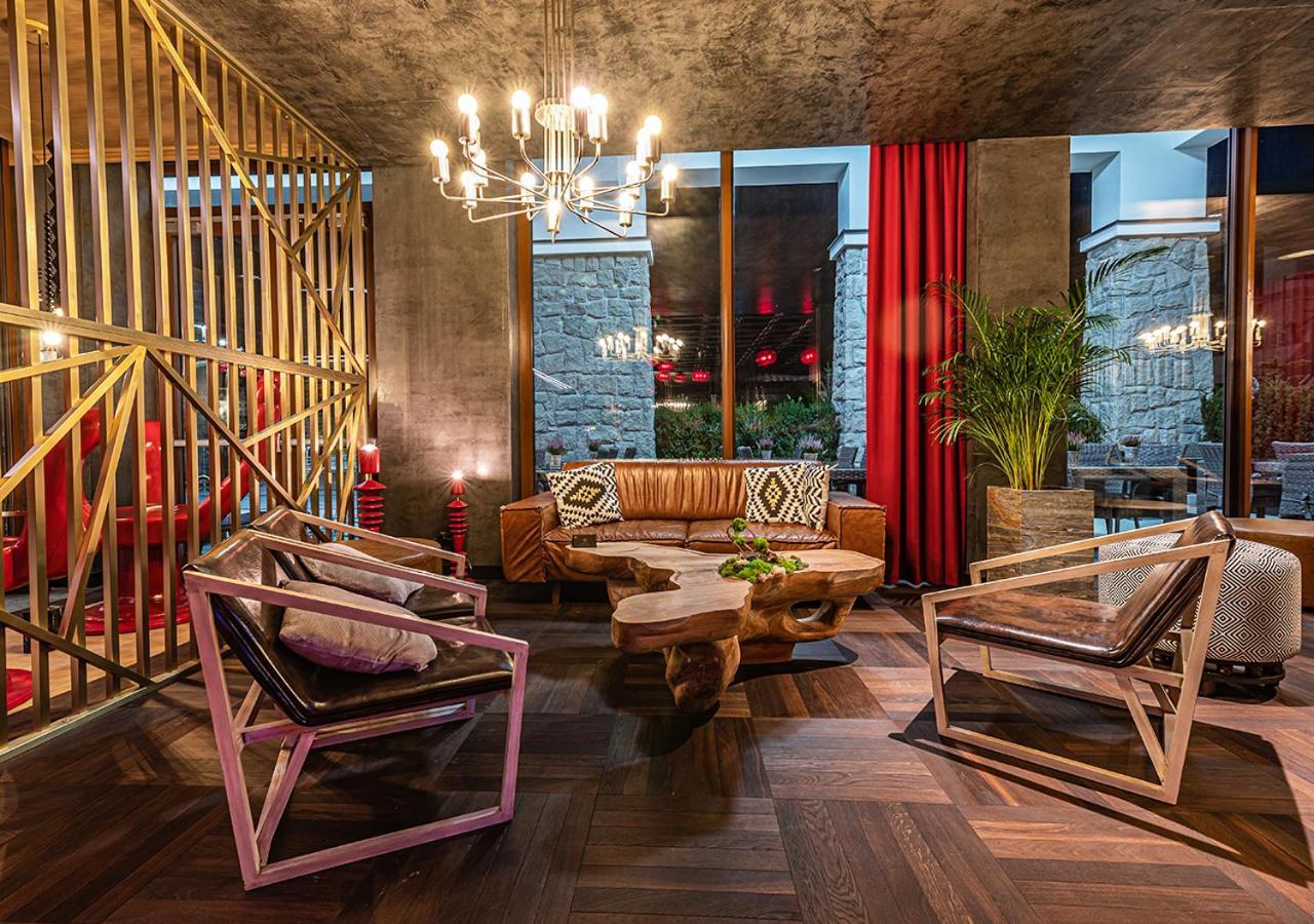 Nosalowy Park Hotel & Spa ザコパネ エクステリア 写真 The interior of the restaurant